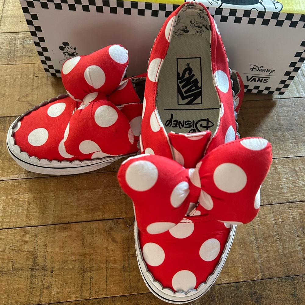 Vans Disney Women’s Minnie Red Polka Dot Shoes